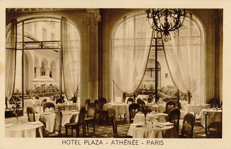 10 vintage Paris Restaurants you’ll want to visit