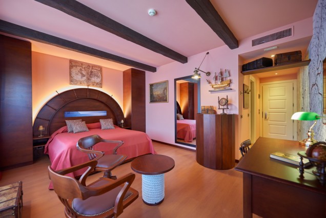 architecture-modern-hotel