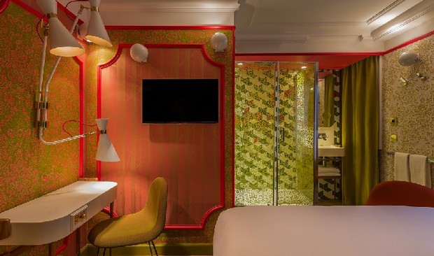 Fantastic vintage decor: Latin Hotel in Paris