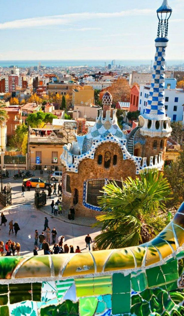 Antoni Gaudí The Genius Behind The Man!