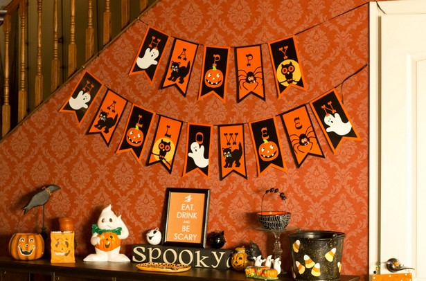 Give a vintage touch to your halloween decorations