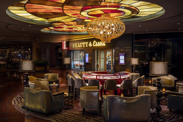 Dreamy Restaurants: Beauty & Essex Las Vegas, vintage industrial