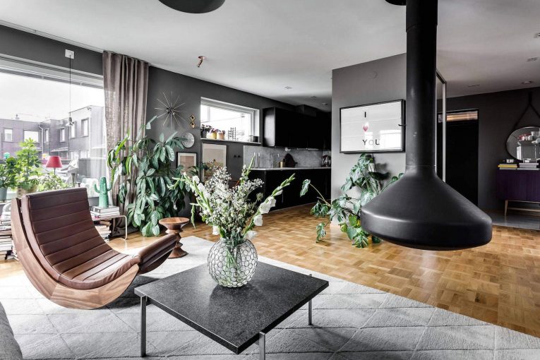 A stylish Scandinavian apartment in sleek shades of grey