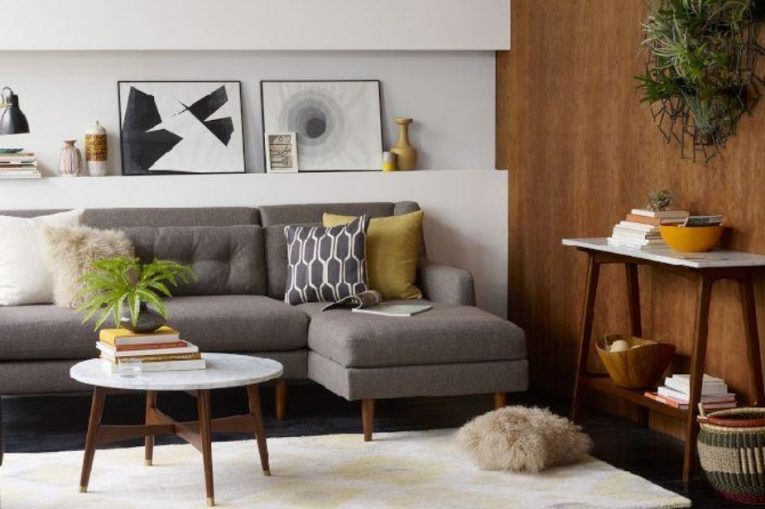 Enlivening mid-century modern living rooms