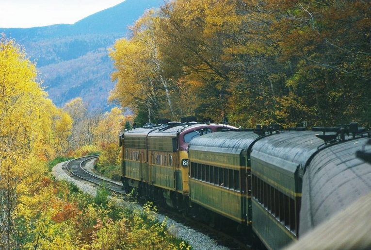 Vintage Treasures The Most Beautiful Train Routes in America 1