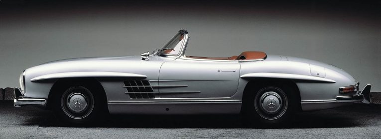 Mercedes-Benz 300 SL Roadster – The Vintage Legend Turns 60 This Year