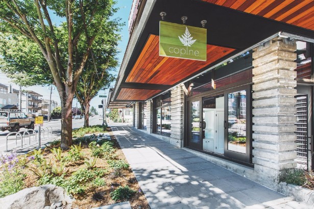 Outstanding Industrial Design Restaurant Near Seattle’s Downtown