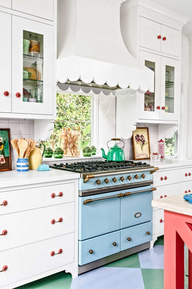 Design Ideas to Make the Most of Your Vintage Kitchen 1