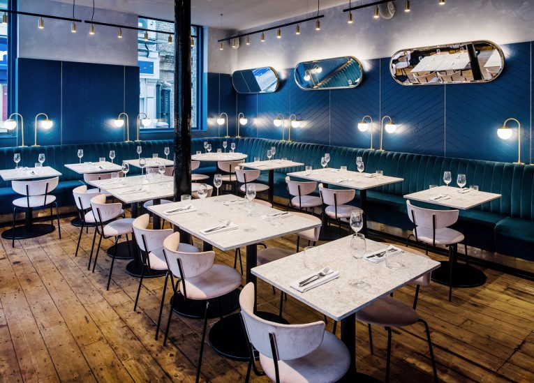East London Restaurant & Bar with Mid-Century Lighting 1