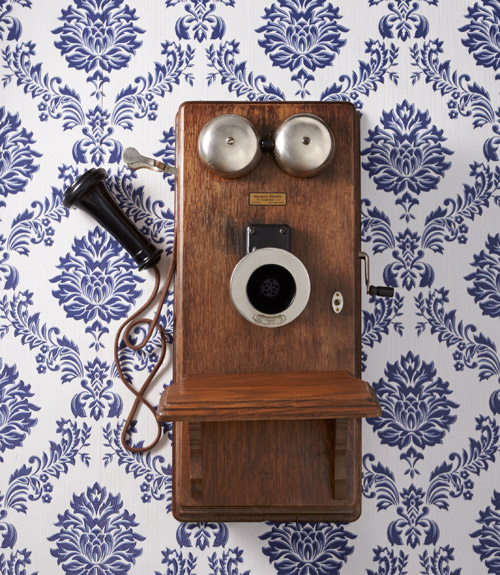 Vintage Accessories Vintage Phones You Need To Collect Now 1