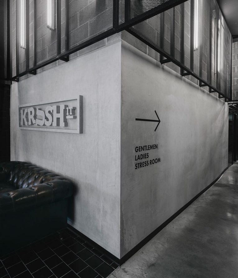 Krush-it A Dazzling Boutique Fitness Club with an Industrial Style 1