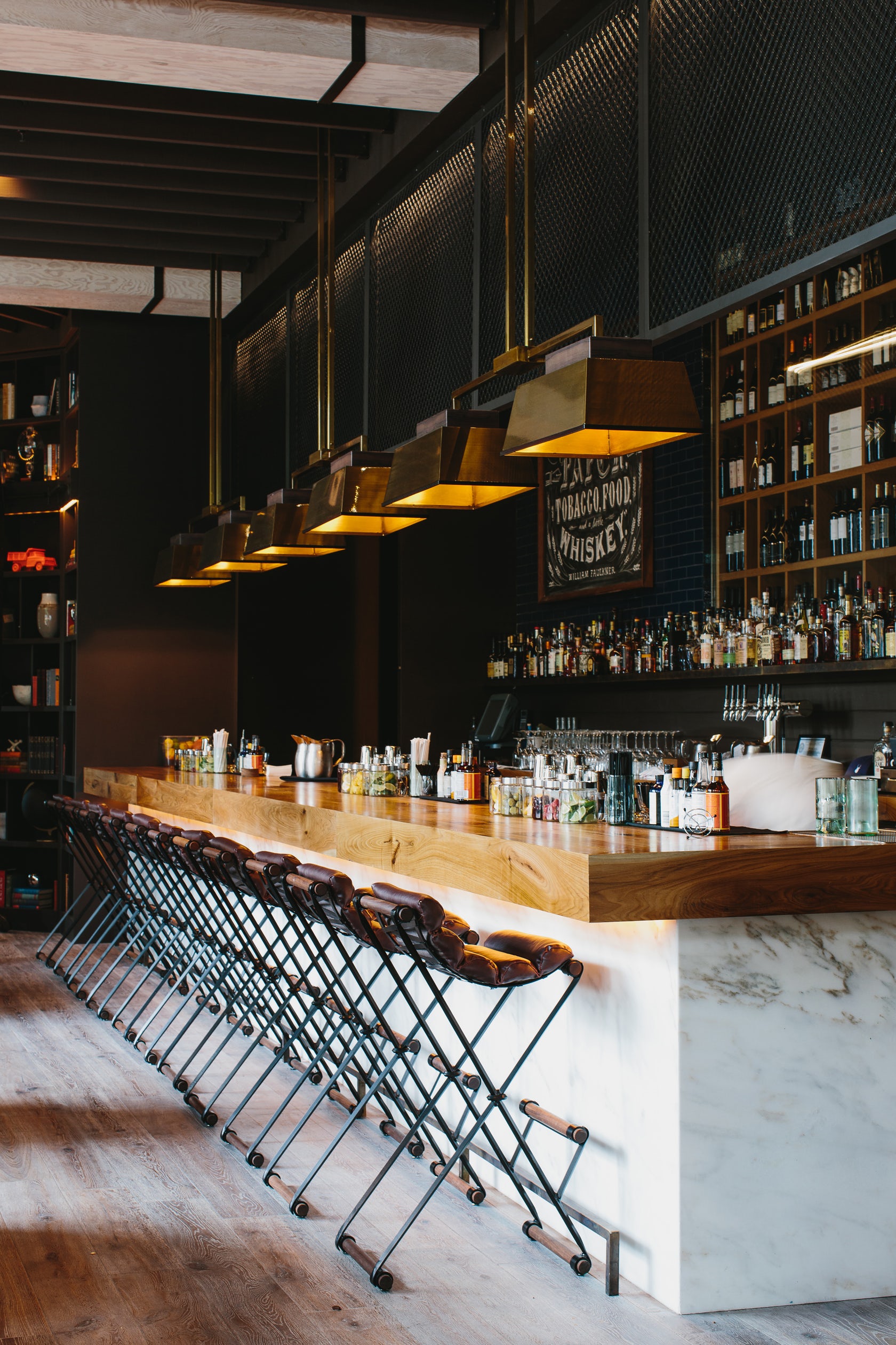 20 Tips to Turn Your Bar into a Modern Industrial Interior Design