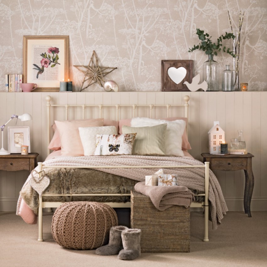 Create the Perfect Vintage Bedroom! 2