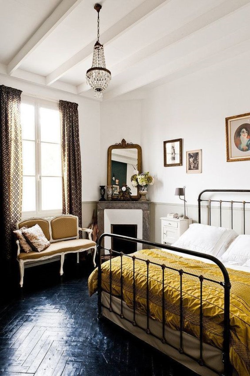 What Is Hot On Pinterest 5 Vintage Bedroom Décor! 3