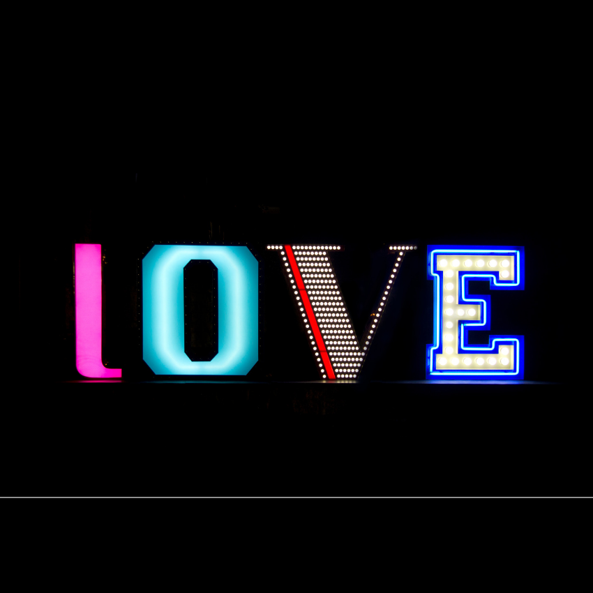 What’s Hot On Pinterest Graphic Lighting For Your Summer ! (2)